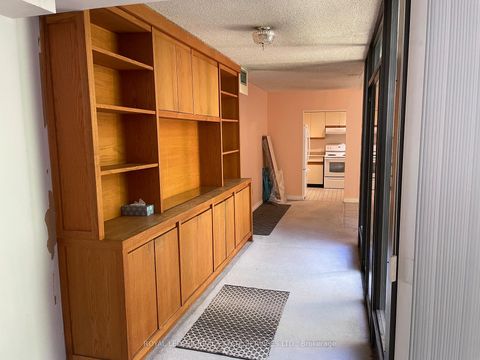 Photo 8 at 6 - 48 Granby Street, Yonge Corridor, Toronto