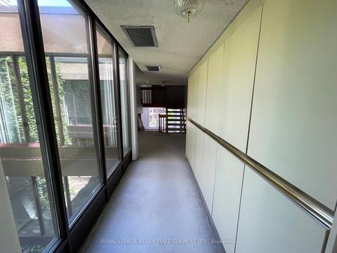 Photo 11 at 6 - 48 Granby Street, Yonge Corridor, Toronto