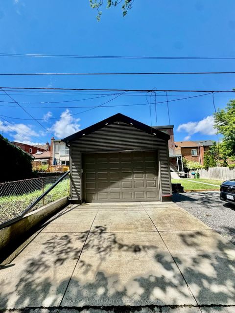 Photo 31 at 219 McRoberts Avenue, Davenport, Toronto