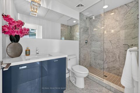 Photo 18 at 303 - 32 Davenport Road, Annex, Toronto