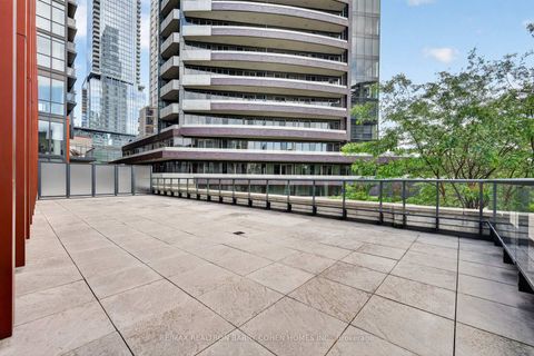Photo 20 at 303 - 32 Davenport Road, Annex, Toronto