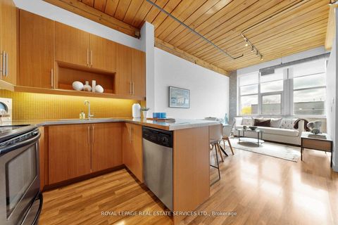 Photo 7 at 405 - 2154 Dundas Street W, Roncesvalles, Toronto