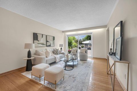 Photo 4 at 76 Harrington Crescent, Steeles, Toronto