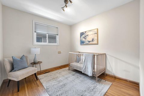 Photo 13 at 76 Harrington Crescent, Steeles, Toronto