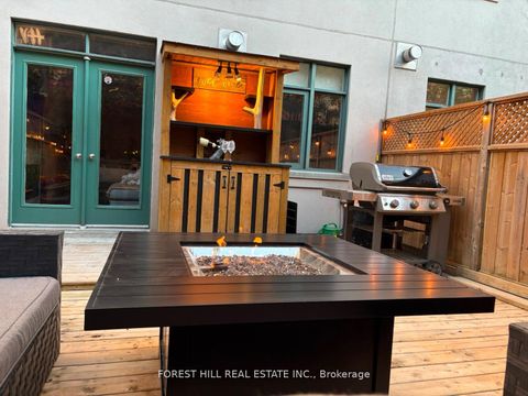 Photo 24 at TH 115 - 500 Richmond Street W, Waterfront Communities C1, Toronto