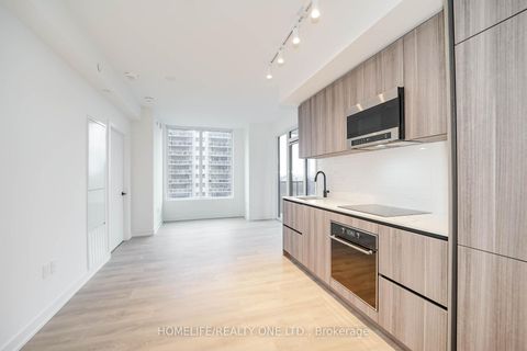 Photo 20 at 1111 - 117 Broadway Avenue, Mount Pleasant West, Toronto