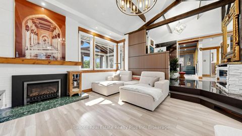 Photo 11 at 339 East Avenue, Rouge E10, Toronto