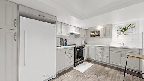 Photo 33 at 339 East Avenue, Rouge E10, Toronto