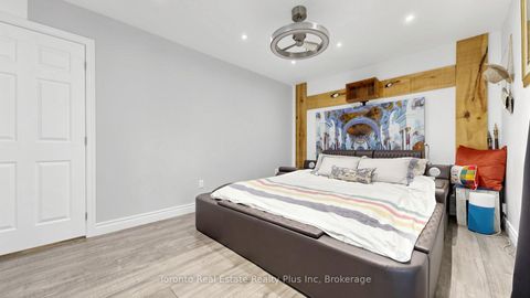 Photo 37 at 339 East Avenue, Rouge E10, Toronto