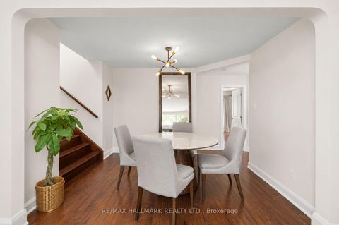 Photo 5 at 8 Davies Crescent, East York, Toronto