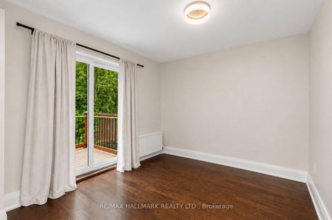 Photo 12 at 8 Davies Crescent, East York, Toronto