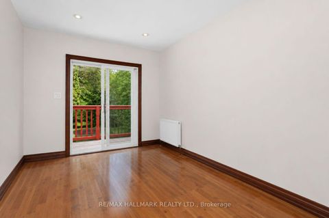 Photo 15 at 8 Davies Crescent, East York, Toronto
