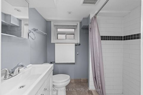Photo 26 at 8 Davies Crescent, East York, Toronto