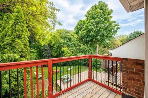 Photo 28 at 8 Davies Crescent, East York, Toronto