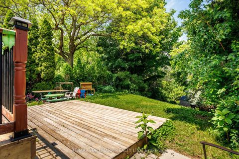 Photo 29 at 8 Davies Crescent, East York, Toronto