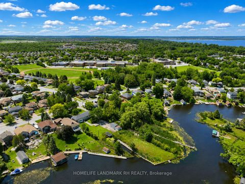 Photo 1 at 88 Riverglen Drive, Keswick South, Georgina