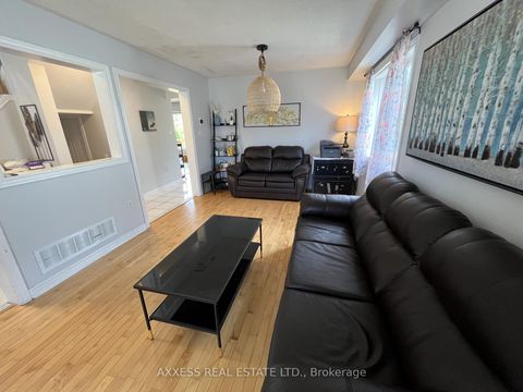 Photo 3 at 234 Esther Drive, Painswick South, Barrie