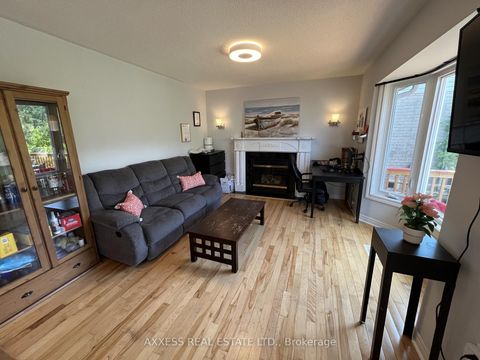 Photo 9 at 234 Esther Drive, Painswick South, Barrie