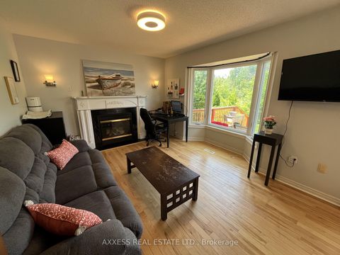 Photo 10 at 234 Esther Drive, Painswick South, Barrie