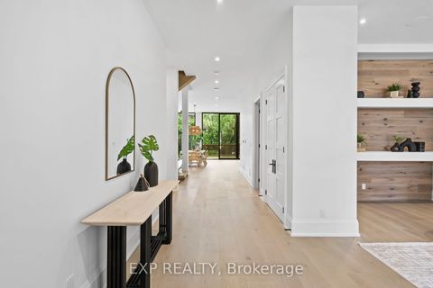 Photo 4 at 51 Thirty Ninth Street, Long Branch, Toronto