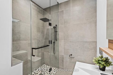 Photo 28 at 51 Thirty Ninth Street, Long Branch, Toronto