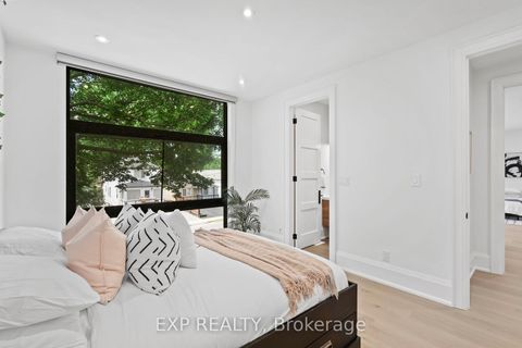 Photo 30 at 51 Thirty Ninth Street, Long Branch, Toronto