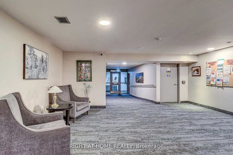 Photo 4 at 605 - 757 Victoria Park Avenue, Oakridge, Toronto