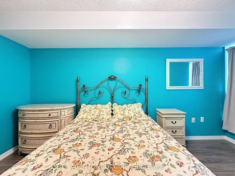 Photo 3 at 613 - 109 Front Street E, Moss Park, Toronto