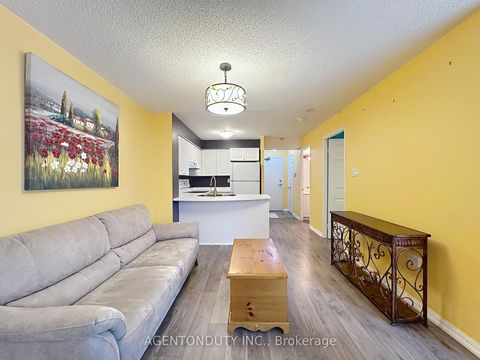 Photo 10 at 613 - 109 Front Street E, Moss Park, Toronto