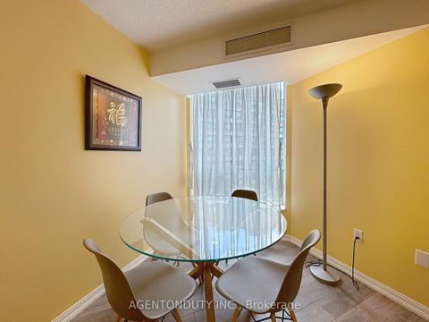 Photo 11 at 613 - 109 Front Street E, Moss Park, Toronto