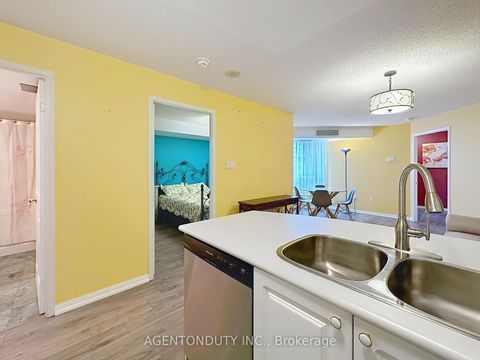 Photo 14 at 613 - 109 Front Street E, Moss Park, Toronto