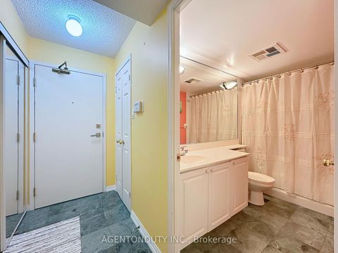 Photo 15 at 613 - 109 Front Street E, Moss Park, Toronto