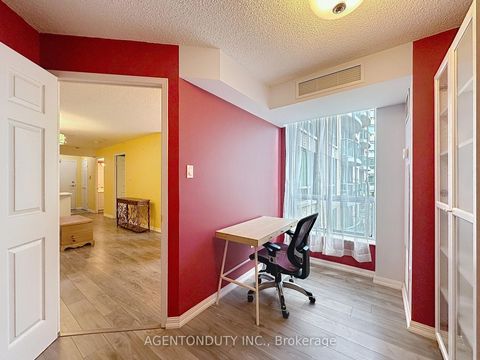 Photo 32 at 613 - 109 Front Street E, Moss Park, Toronto