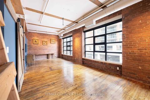 Photo 8 at 301 - 90 Sherbourne Street, Moss Park, Toronto