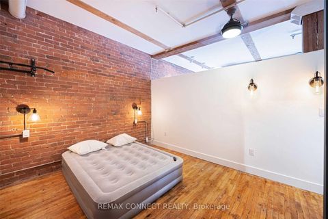 Photo 20 at 301 - 90 Sherbourne Street, Moss Park, Toronto