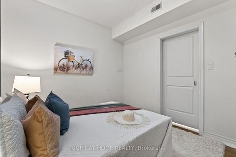 Photo 27 at 301 - 412 Jarvis Street, Yonge Corridor, Toronto