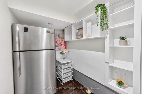 Photo 31 at 41 Greenlaw Avenue, Davenport, Toronto