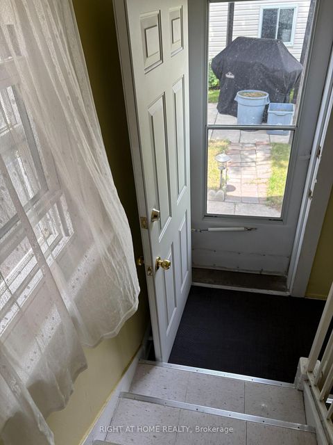 Photo 12 at 32 FLORENCE Crescent, Smythe, Toronto