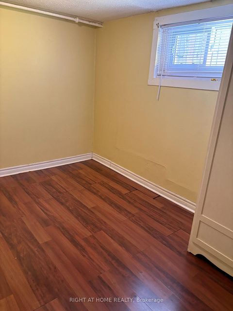 Photo 17 at 32 FLORENCE Crescent, Smythe, Toronto