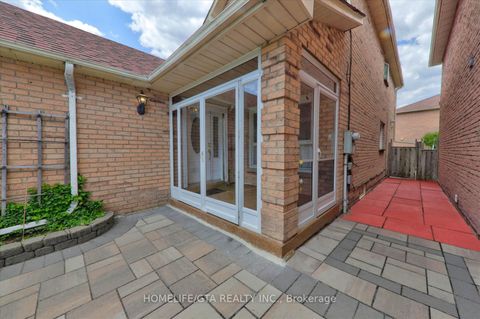 Photo 5 at 110 Rylander Boulevard, Rouge E11, Toronto