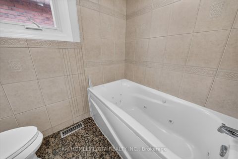 Photo 31 at 110 Rylander Boulevard, Rouge E11, Toronto