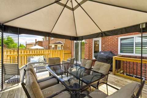 Photo 7 at 109 Woodcroft Lane, West Woodbridge, Vaughan