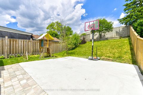 Photo 9 at 109 Woodcroft Lane, West Woodbridge, Vaughan