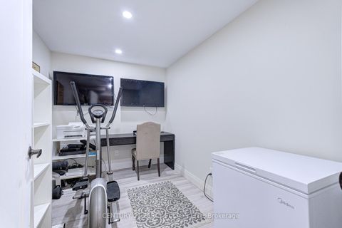 Photo 32 at 109 Woodcroft Lane, West Woodbridge, Vaughan