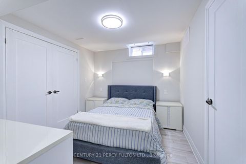 Photo 36 at 109 Woodcroft Lane, West Woodbridge, Vaughan