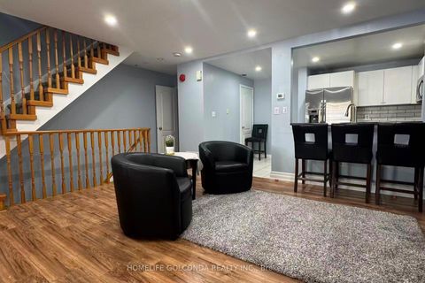 Photo 2 at B25 - 108 Finch Avenue W, Newtonbrook West, Toronto