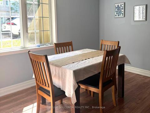 Photo 6 at B25 - 108 Finch Avenue W, Newtonbrook West, Toronto