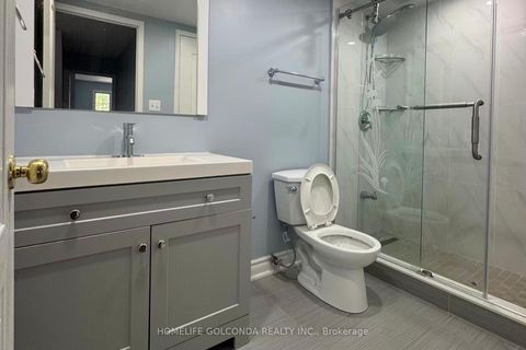 Photo 12 at B25 - 108 Finch Avenue W, Newtonbrook West, Toronto
