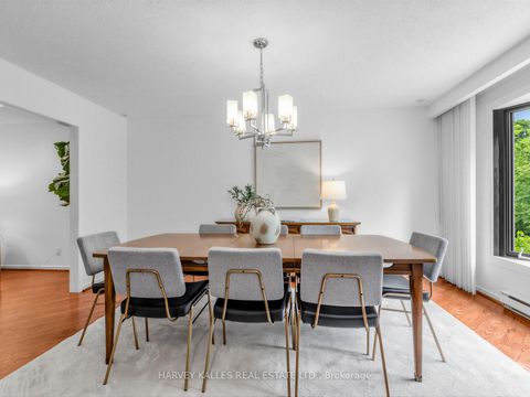 Photo 9 at 89 Ames Circle, Don Mills, Toronto
