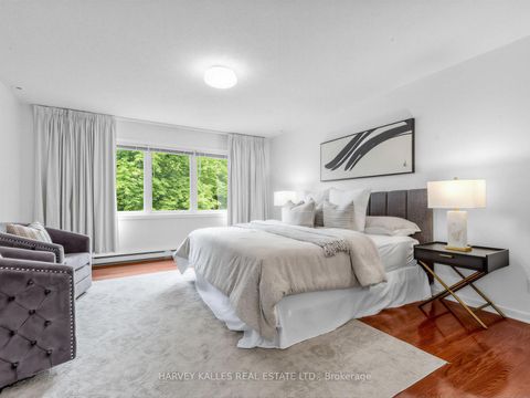 Photo 22 at 89 Ames Circle, Don Mills, Toronto